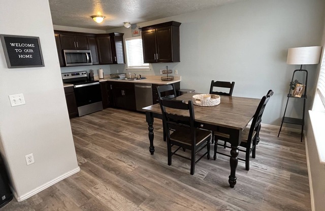 Cute Rexburg Apartment!