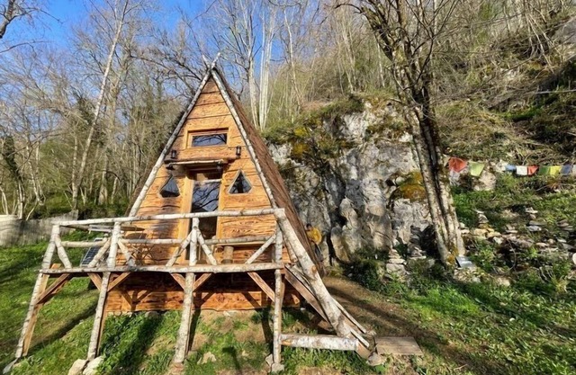D'tente Skylodge Skali