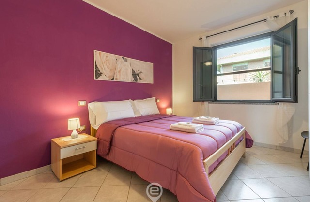 Dahlia Apartment