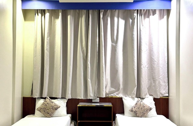 Dancenter Muscat Holiday Luxury Stay