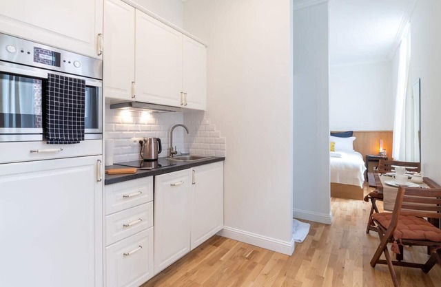 Dansaert VI - Studio Apartment, Sleeps 2