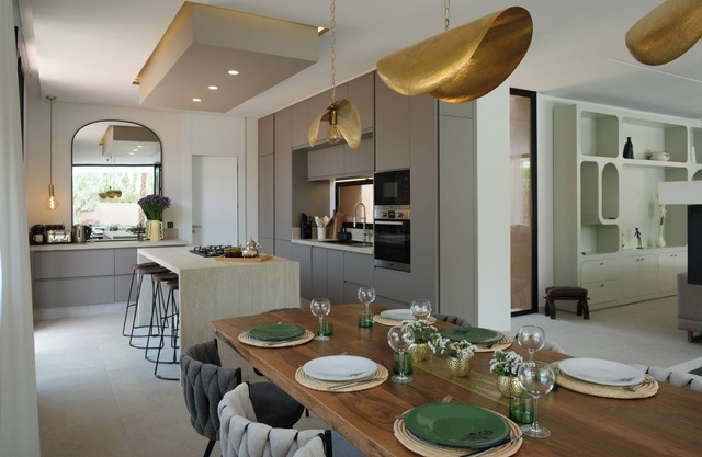 DAR METIS, modern villa, heated pool, close to the Golf course and City center