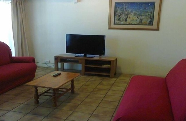 Darwin 2BR Botanic Gardens Apartment