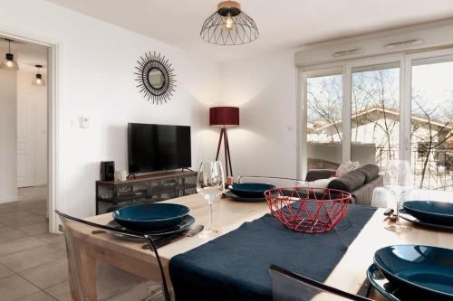 Daurade Balcon Parking free - Bus proche centre