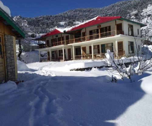 Dayara bugyal sarai