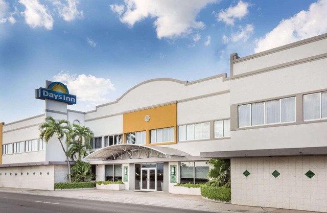 Days Inn by Wyndham Miami Airport North