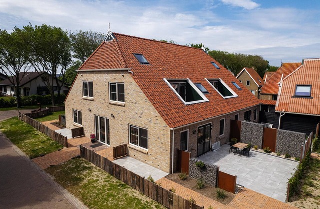 De Witte Brugh- Blauwe Keet