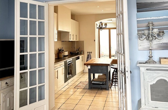 Deceptively Spacious Fishermans House