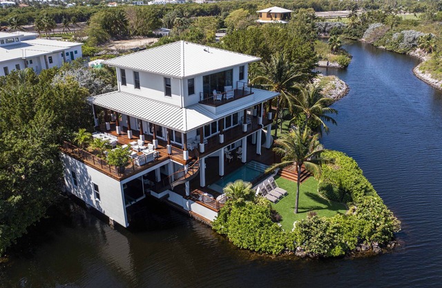 Deckhouse Located at The Ritz-Carlton, Grand Cayman