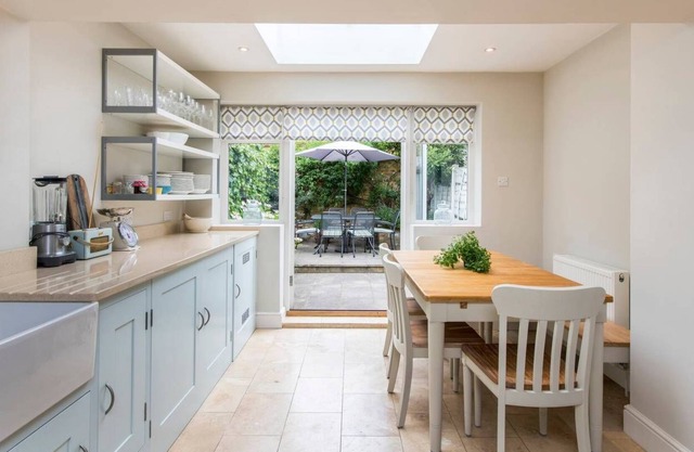 Delightful 2-Bed home, Fulham