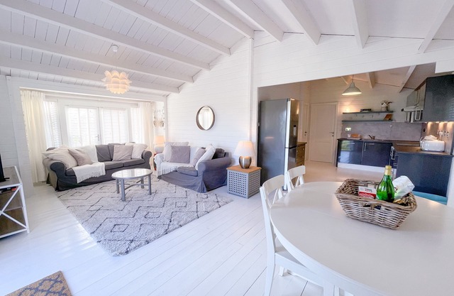Delightful Private Wooden Lodge in 25 Acres
