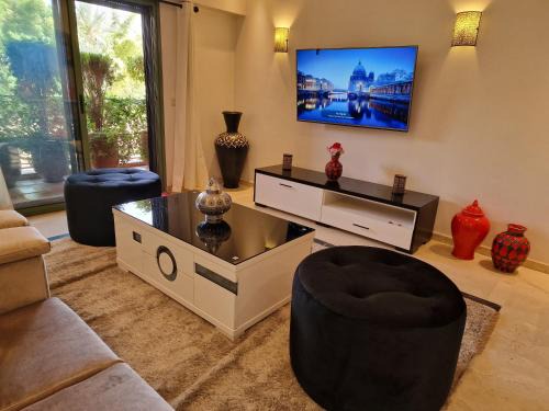 Deluxe apartment in the center of city