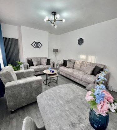 Deluxe Apartment - Next to Kings Cross - Eurostar & Euston Station