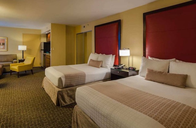 Deluxe Double Double Room at Beacon Hotel & Corporate Quarters