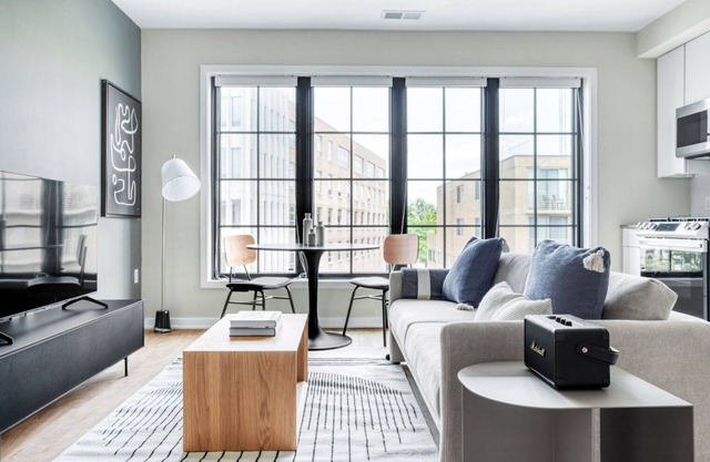 Deluxe Glover Park 1BR w/Rooftop & W/D, 2 blocks to WF, by Blueground