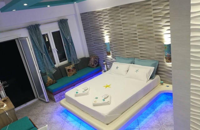 Deluxe Suite with Fantastic View - Loutra Kythnos