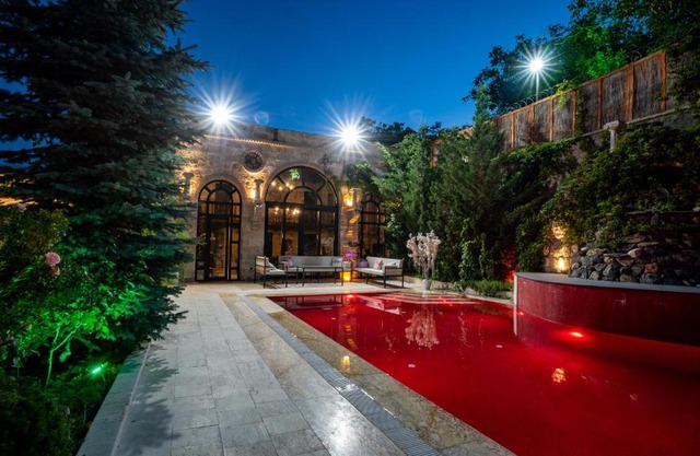 Deluxe Villa with pool