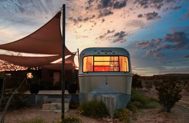 Desert Pearl ⁠— Quick Drive from Big Bend