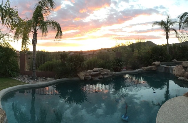 Desert Retreat - 4BR/3BA Heated Pool & Spa - Recently Renovated - Monthly Rental