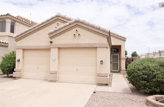Desert Ridge, City North, High Street, Shop, Dine, golf, Mayo Clinic. Furnished.