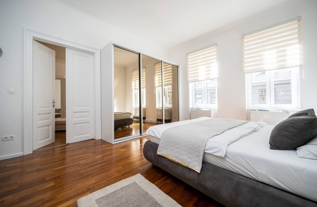 Design 2BDR Apartment- Main Street
