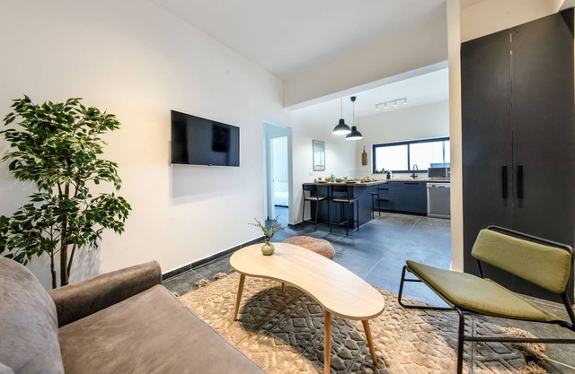 Designed 3 Bedroom Apartment in Frenkel