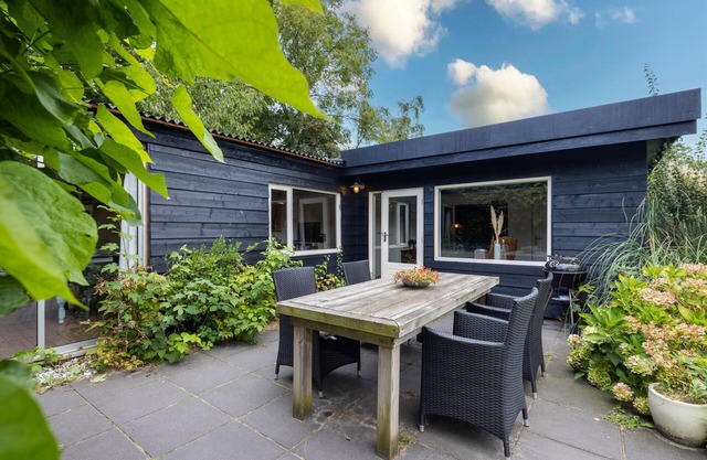 Detached holiday home in the meadows