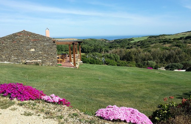 Detached holiday home with sea view