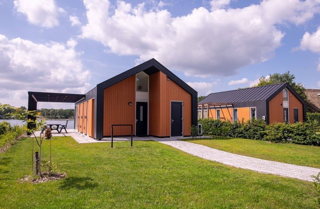 Detached holiday villa for up to 4 people