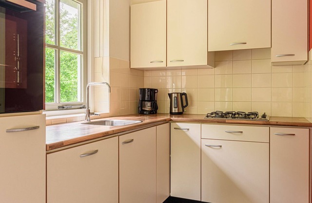Detached villa for six people