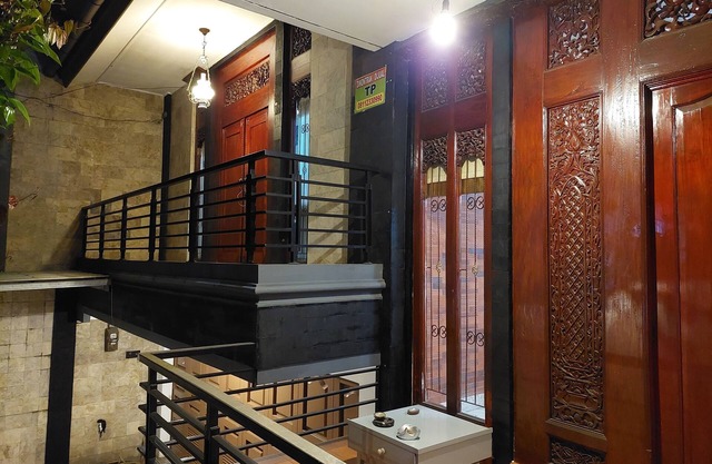 Dewi House Pondok Hijau Parongpong Bandung 1