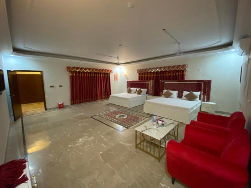 DHA Guest House - Service Apartments