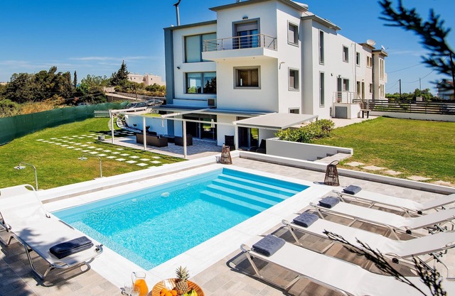 Dias Luxury Villa