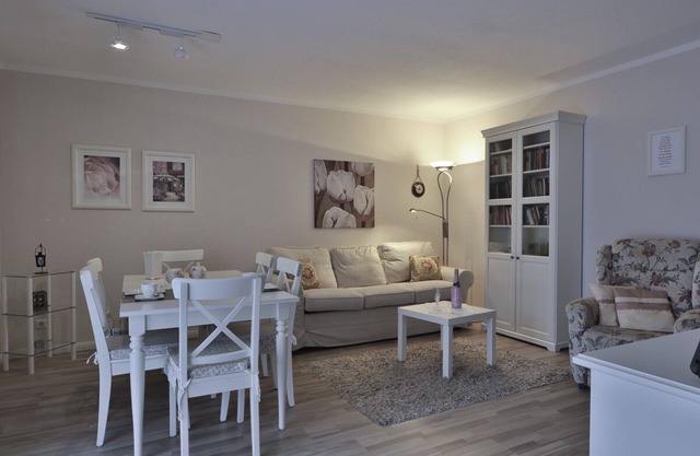 Diese Zauberhafte Wohnung Liegt Direkt am Seepferdchenpark mit Seinen Zahlreichen Freizeitangeboten und in Unmittelbarer Strandnähe
