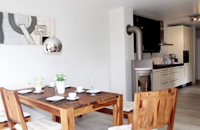 Dieses Wunderschöne Appartement ist Sehr Komfortabel Eingerichtet und Auch Ideal Geeignet für die Familie mit 3 Kindern. Bis zum Strand Sind es 200m