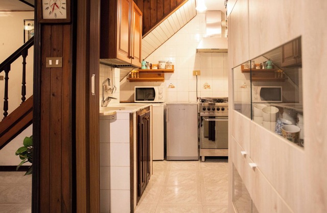 Dimora Zaira - Three Bedroom House, Sleeps 5