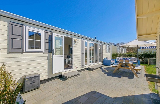 Discover the perfect balance between tranquility, nature and comfort at Chalet park Luttikduin in Callantsoog!