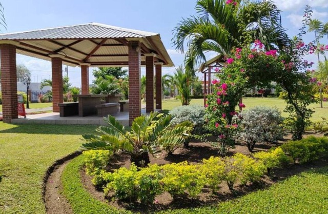 Disfruta tu Estancia en la Tranquilidad de un Verdadero Hogar