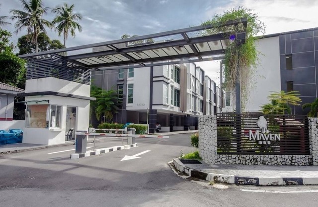 DM The Maven Homestay