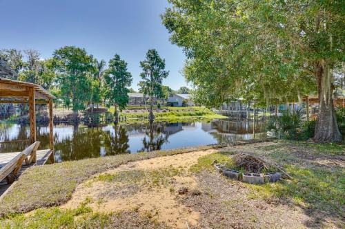Dock and Grill Waterfront Florida Vacation Rental!