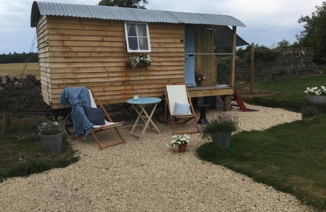 Dolly’s shepherds hut