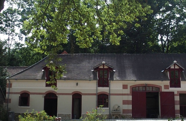 Domaine de la Geneste stable loft