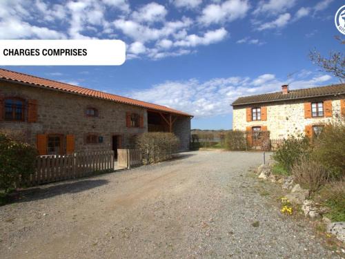 Domaine de la Plagnette - Gîtes pour 15 pers, Terrasse et Animaux admis - FR-1-496-368