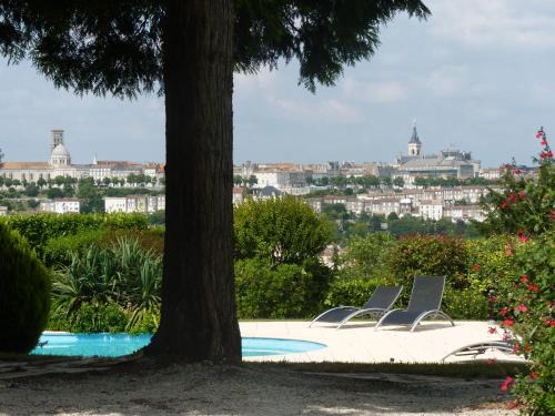 Domaine du Champ Fleuri