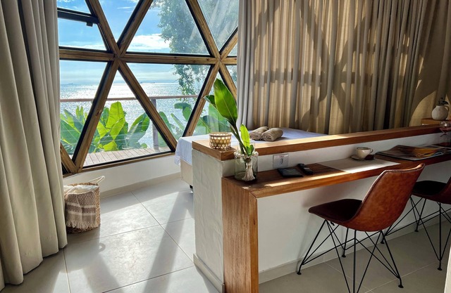 DOME OCEAN VIEW
