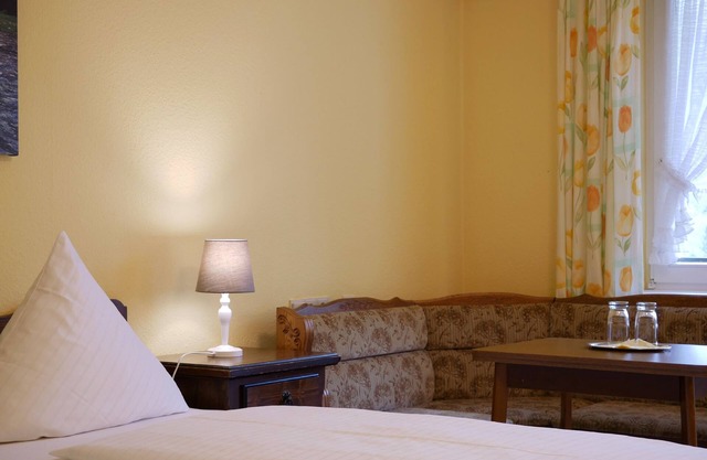 Doppelzimmer mit Balkon, 24qm, max. 2 Person