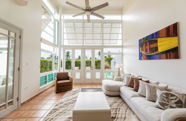 Dorado Beach & Golf Villa: 5 Bedrooms