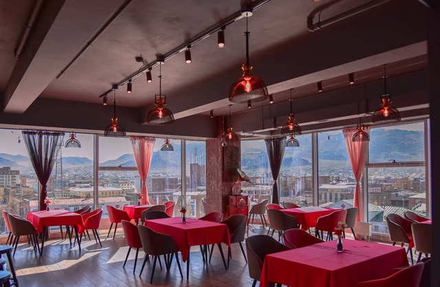 Dostyk Hotel