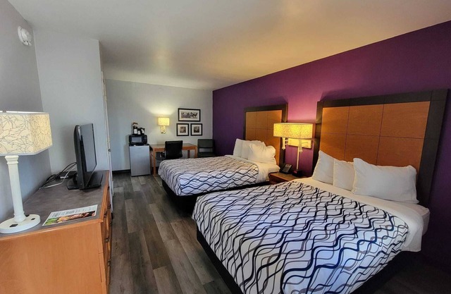 Double beds/Free Hot Breakfast