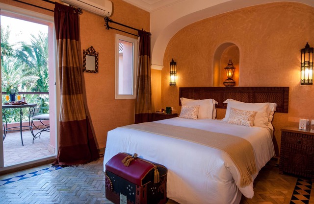Double room in a charming villa in the heart of the palm tree Marrakech 02